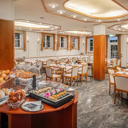 酒店 中庭盖尔尼酒店 4*