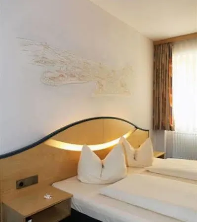 Atrium Garni 4*