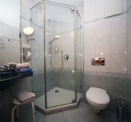 Atrium Garni 3*