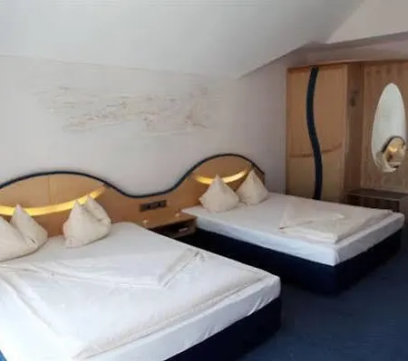 Atrium Garni 3*