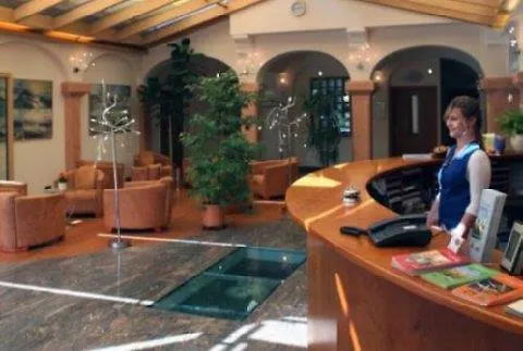 Atrium Garni 3*