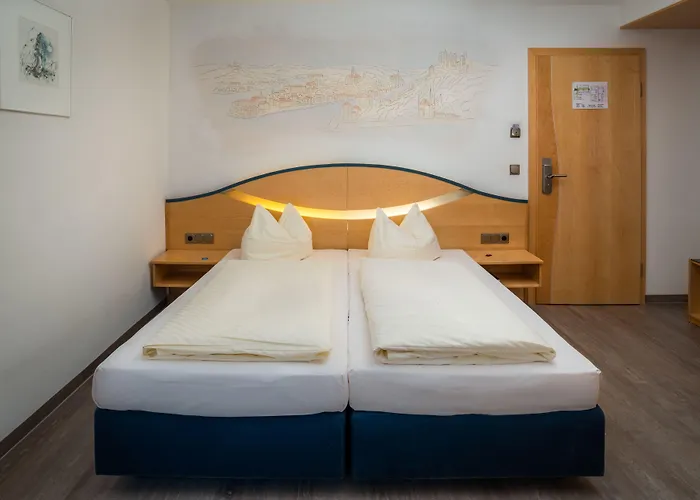 Atrium Garni Hotel 3*